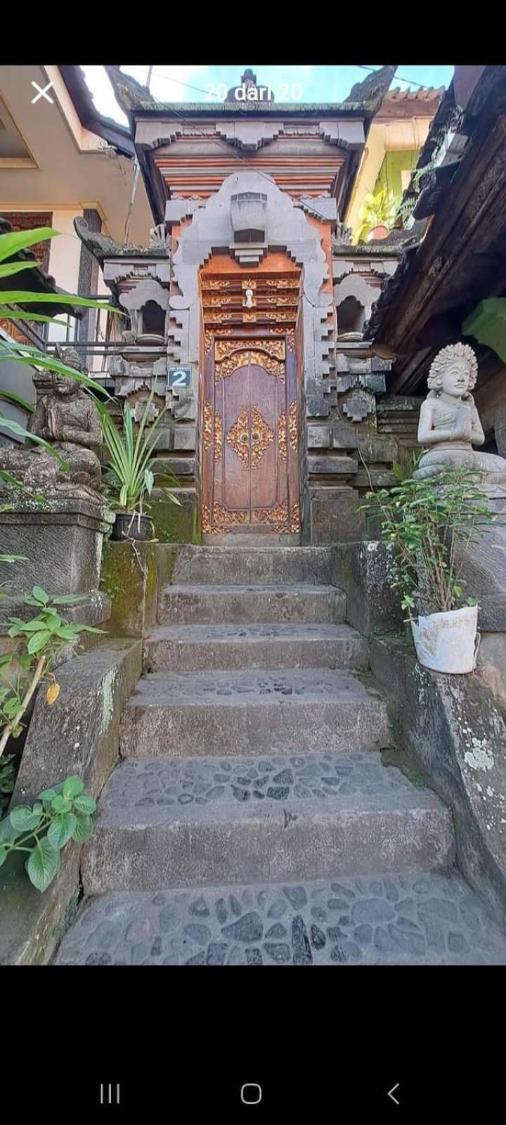Gusti Home Stay Ubud Exterior photo